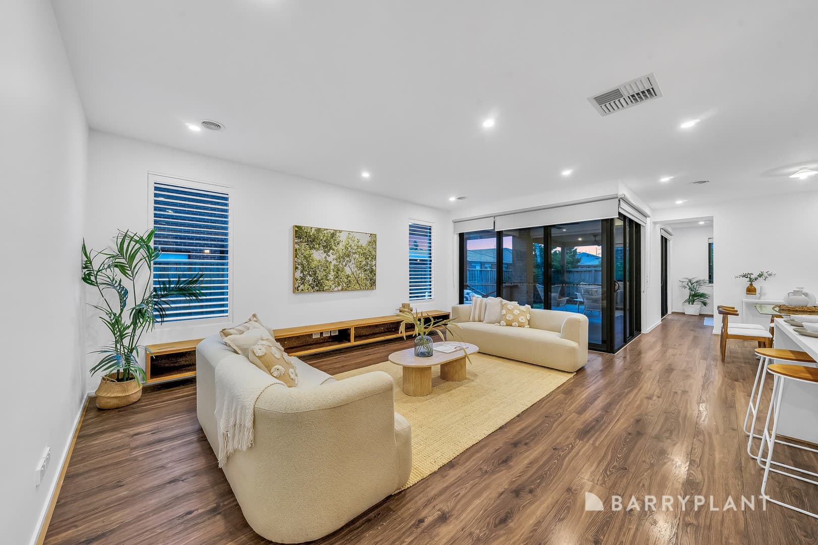 62 Tundra Esplanade, Werribee, VIC 3030, Werribee - Thumbnail 8