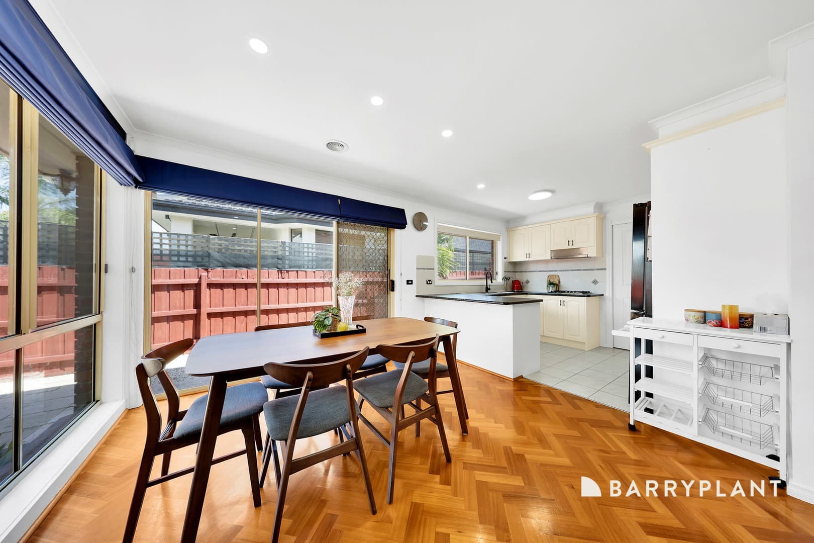 2 The Point, South Morang, VIC 3752, South Morang - Thumbnail 4