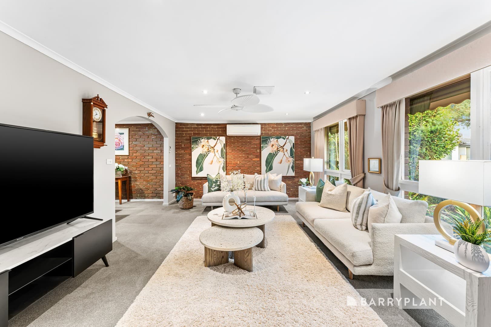 19 Roehampton Avenue, Wantirna, VIC 3152, Wantirna - Thumbnail 2
