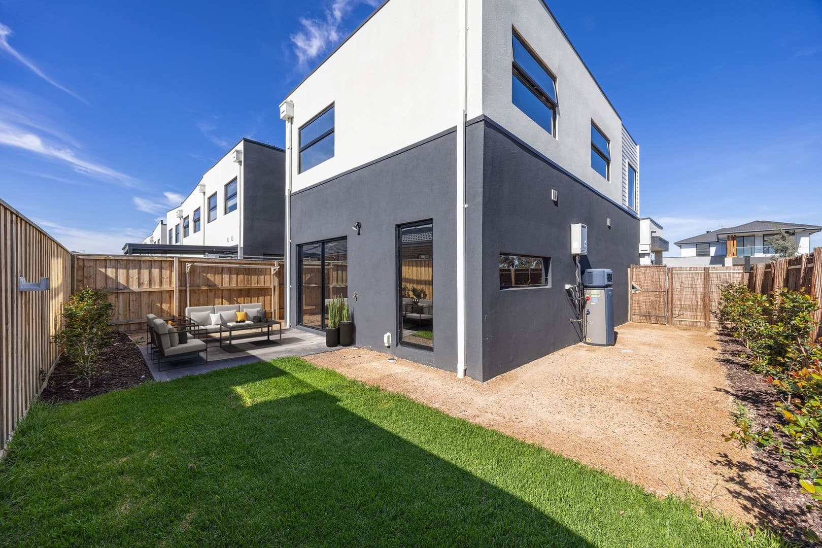 60 Verona Crescent, Fraser Rise, VIC 3336, Fraser Rise - Thumbnail 2