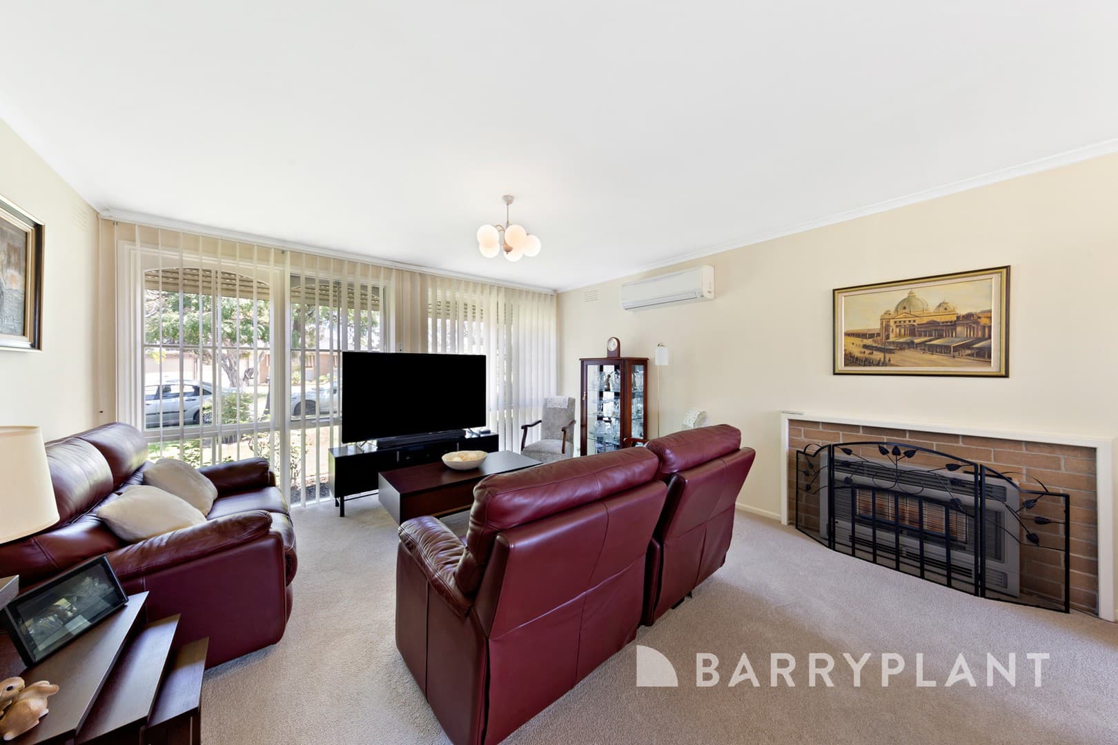 6 Embank Court, Kealba, VIC 3021, Kealba - Thumbnail 2