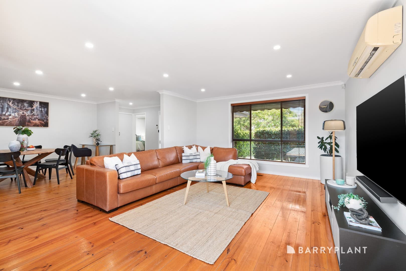17 Whitfield Court, Mill Park, VIC 3082, Mill Park - Thumbnail 2