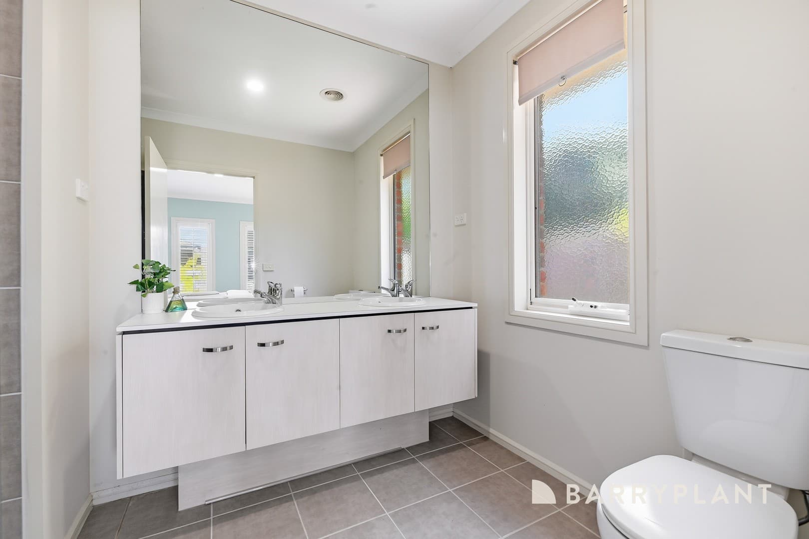 21 Saul Avenue, Berwick, VIC 3806, Berwick - Thumbnail 4