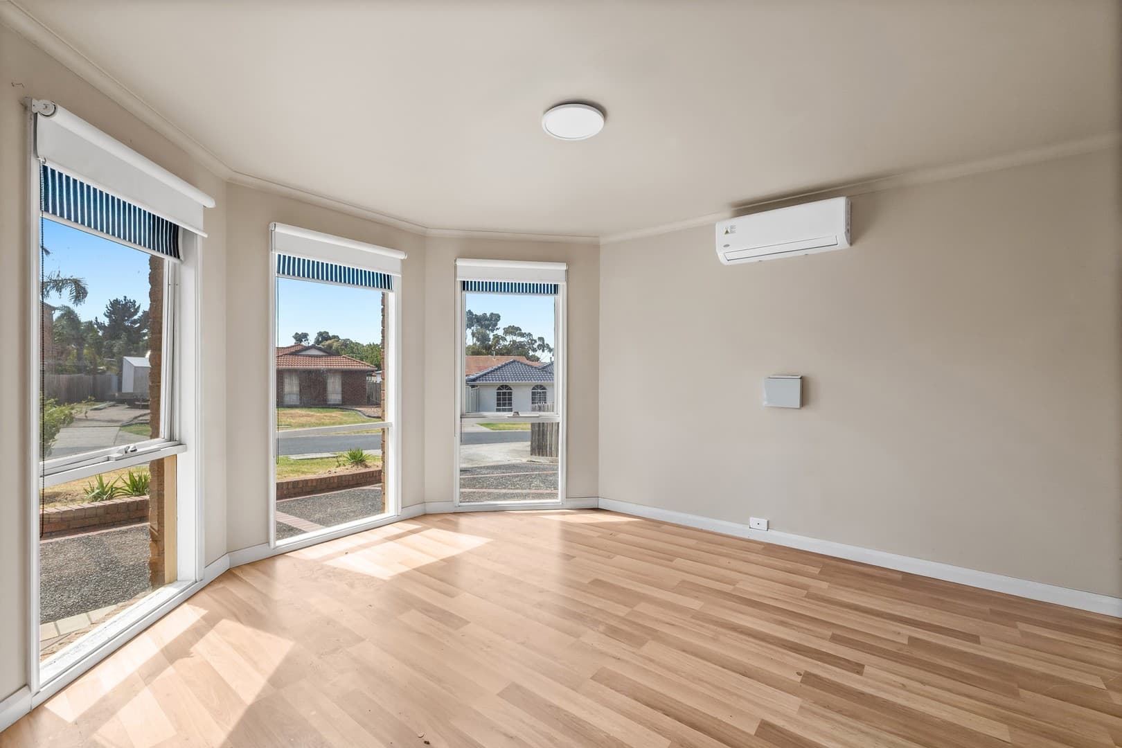 2 Halstead Court, Hillside, VIC 3037, Hillside - Thumbnail 5