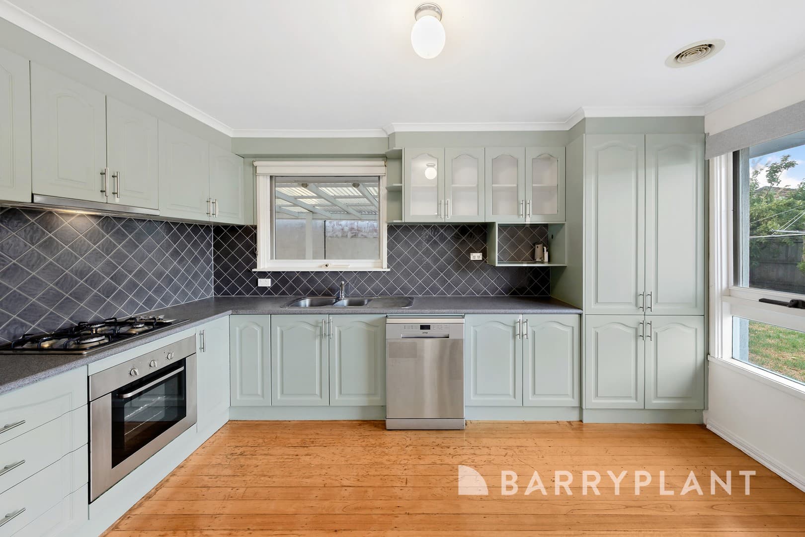 12 Camelia Street, Kings Park, VIC 3021, Kings Park - Thumbnail 4