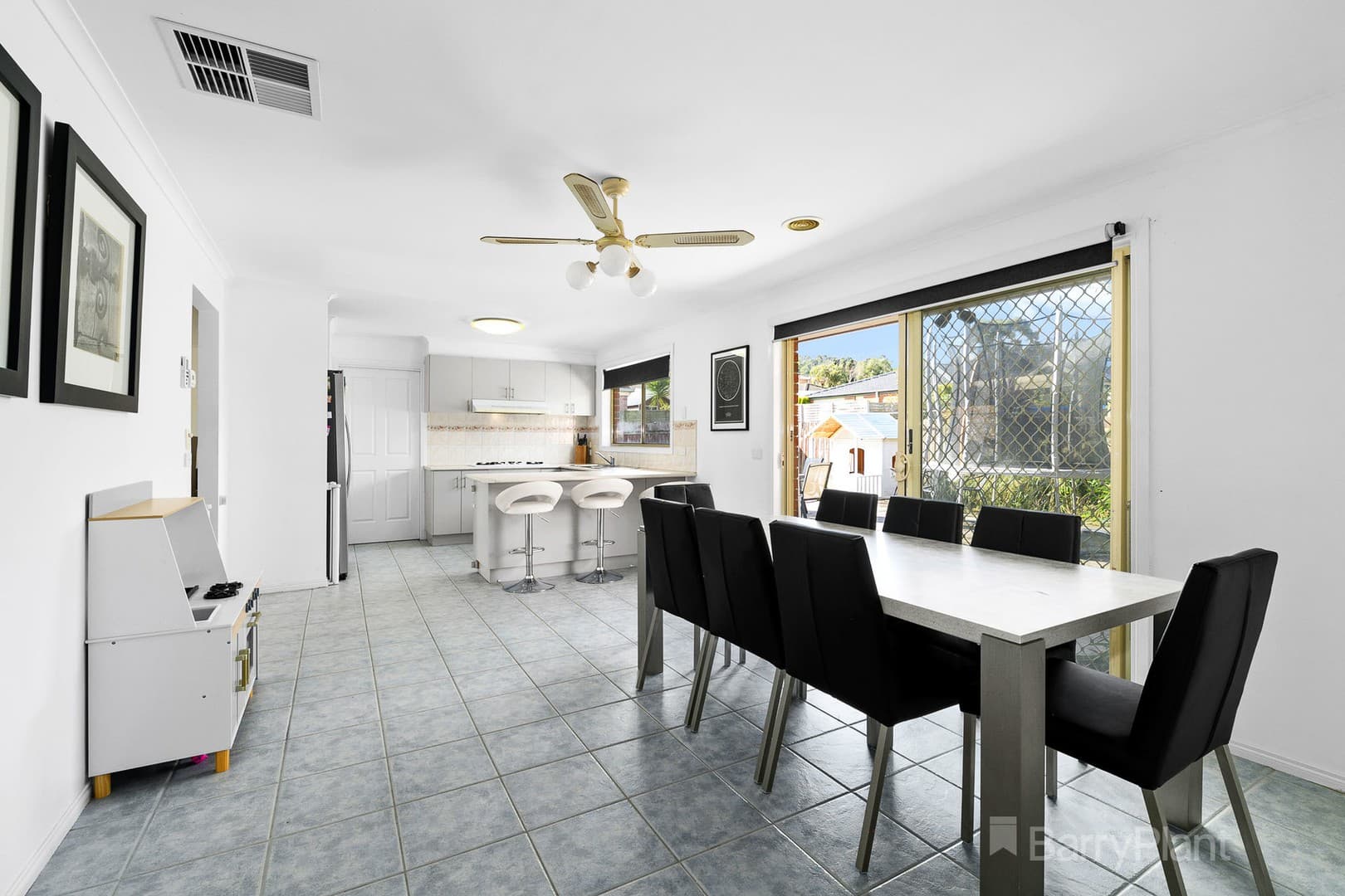 14 Seattle Square, Narre Warren, VIC 3805, Narre Warren - Thumbnail 4
