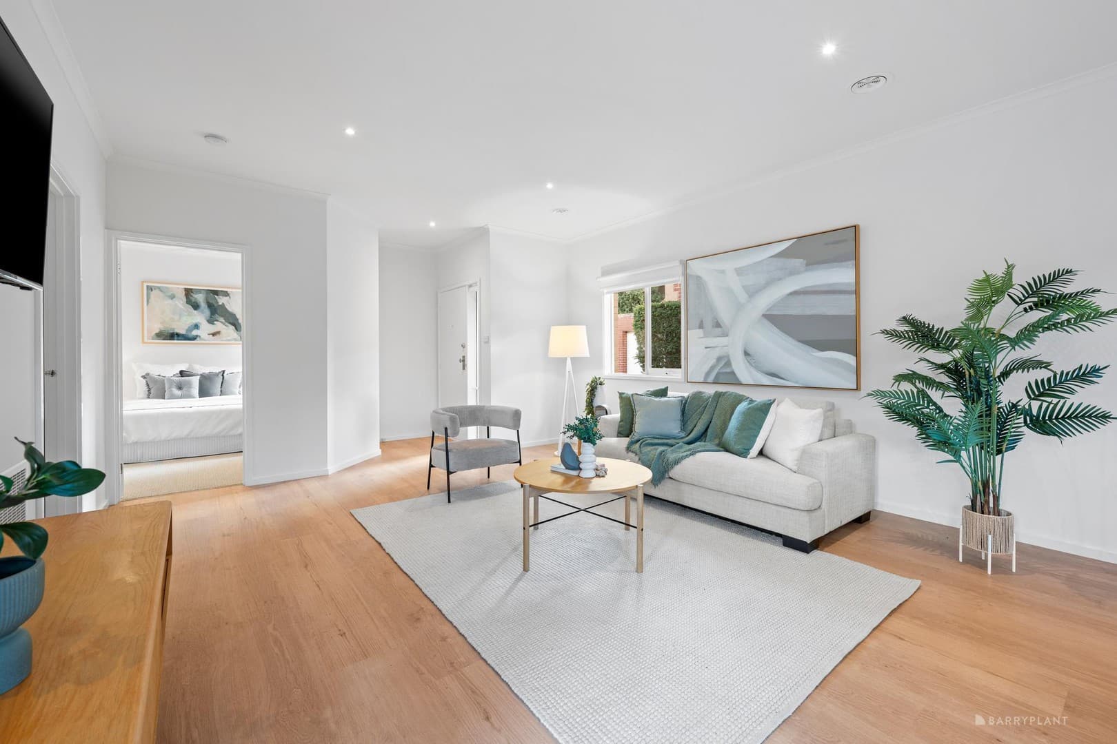 4/565 Whitehorse Road, Mitcham, VIC 3132, Mitcham - Thumbnail 2