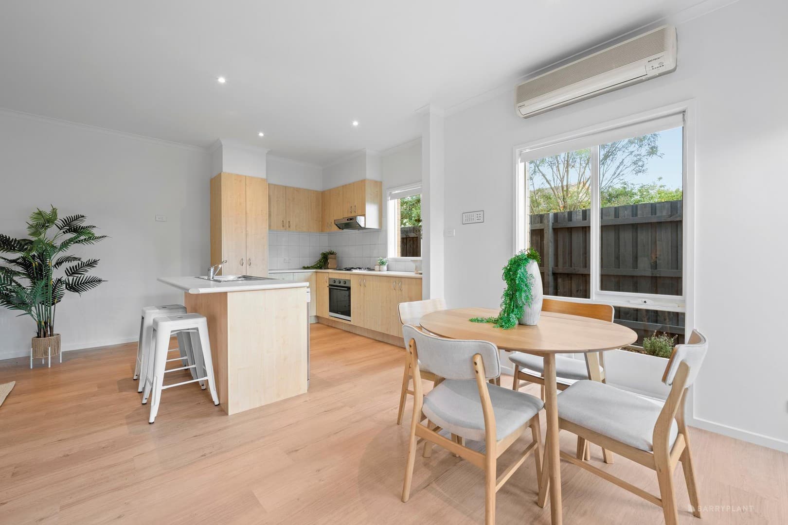 4/565 Whitehorse Road, Mitcham, VIC 3132, Mitcham - Thumbnail 4