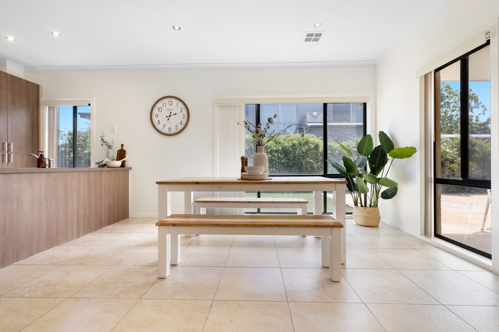 3 Innisfail Drive, Point Cook, VIC 3030, Point Cook - Thumbnail 7