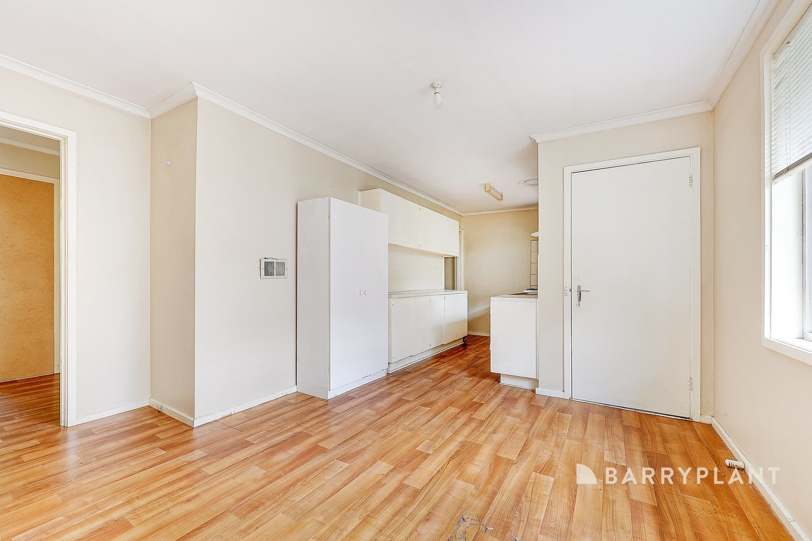 13 Heywood Crescent, Broadmeadows, VIC 3047, Broadmeadows - Thumbnail 6
