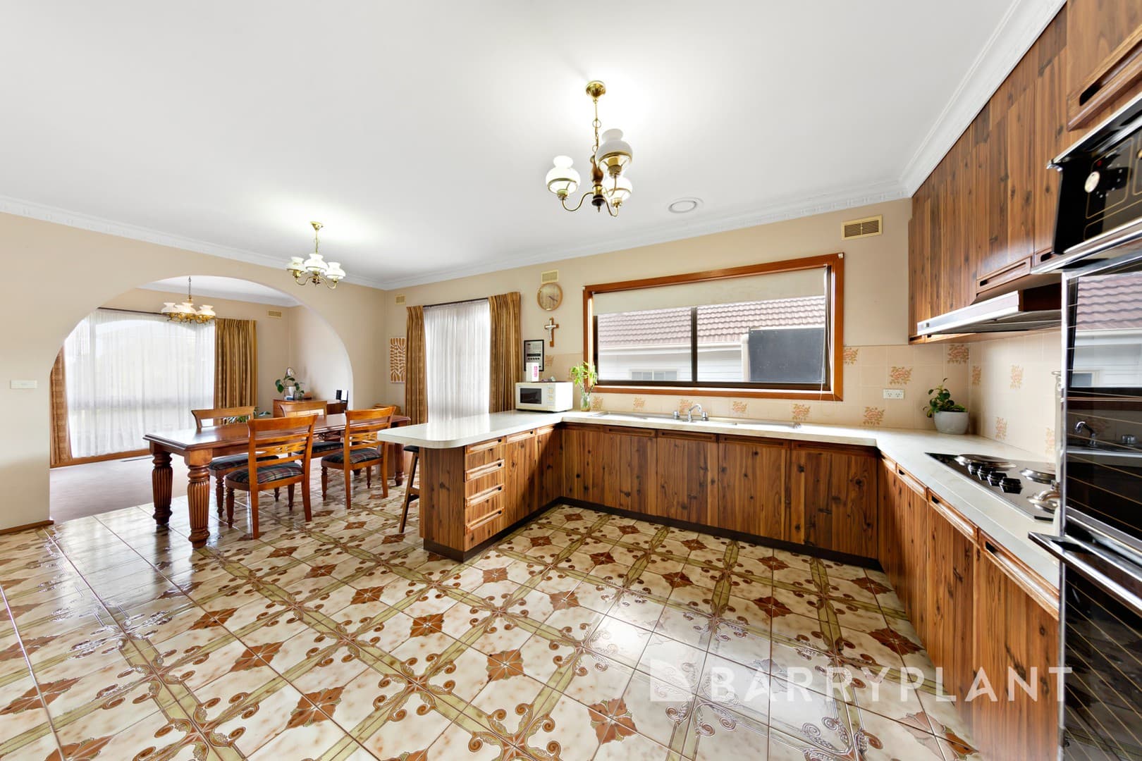 9 Ivanhoe Avenue, St Albans, VIC 3021, St Albans - Thumbnail 8