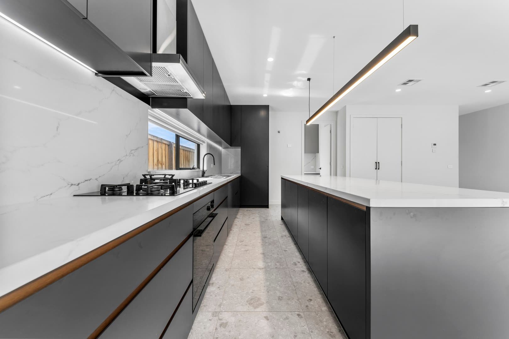 34 Malone Circuit, Deanside, VIC 3336, Deanside - Thumbnail 4
