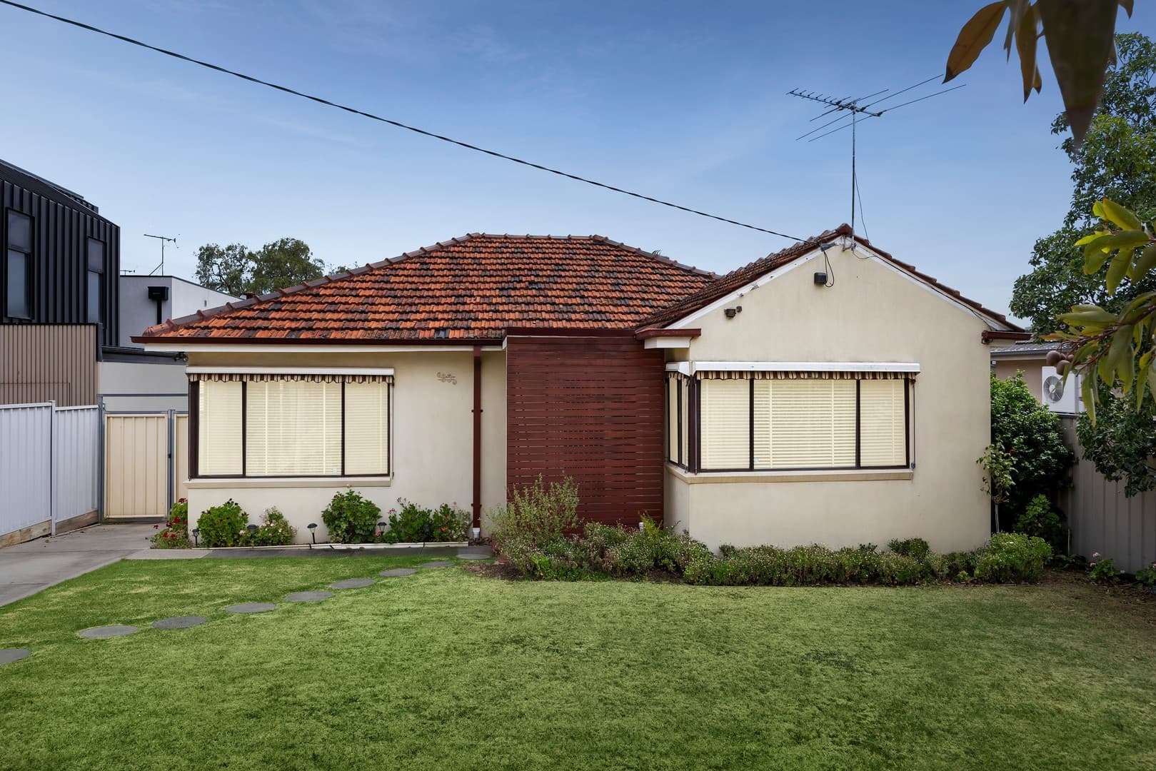 93 Hotham Road, Niddrie, VIC 3042, Niddrie - Image 1