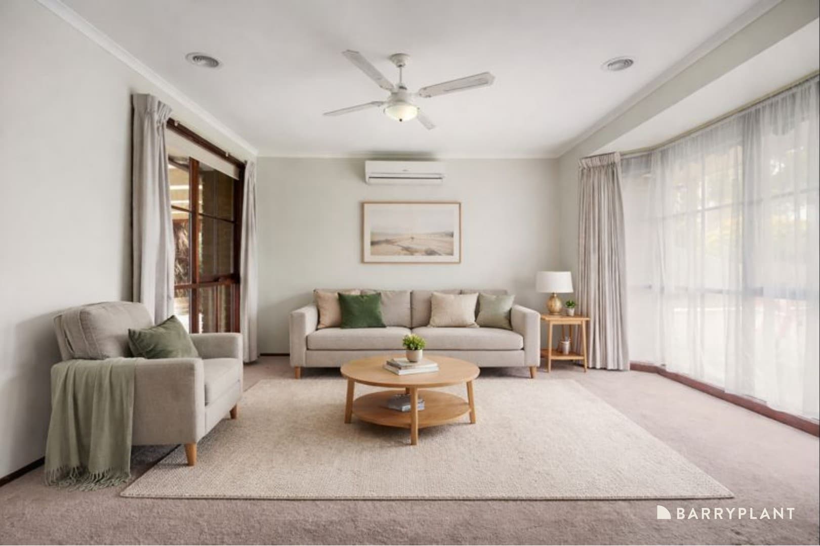 40 Dunbarton Drive, Pakenham, VIC 3810, Pakenham - Thumbnail 2