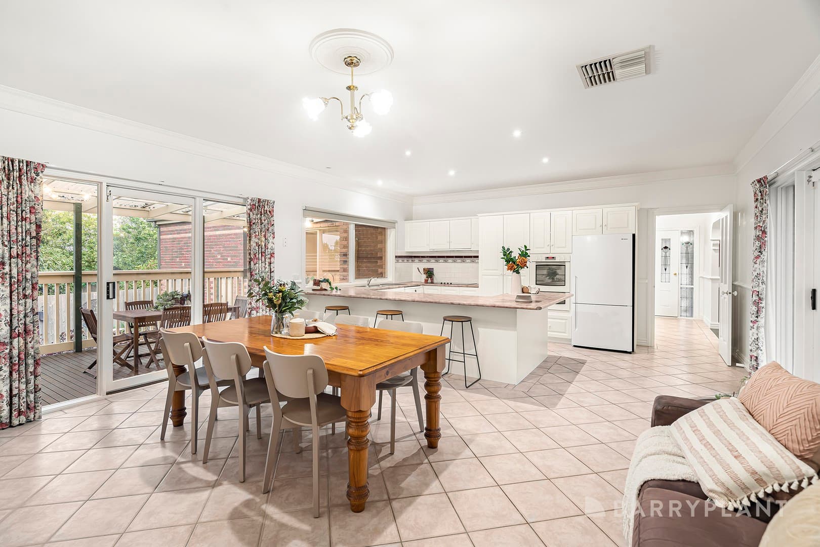 40 The Ridge, Lilydale, VIC 3140, Lilydale - Thumbnail 3