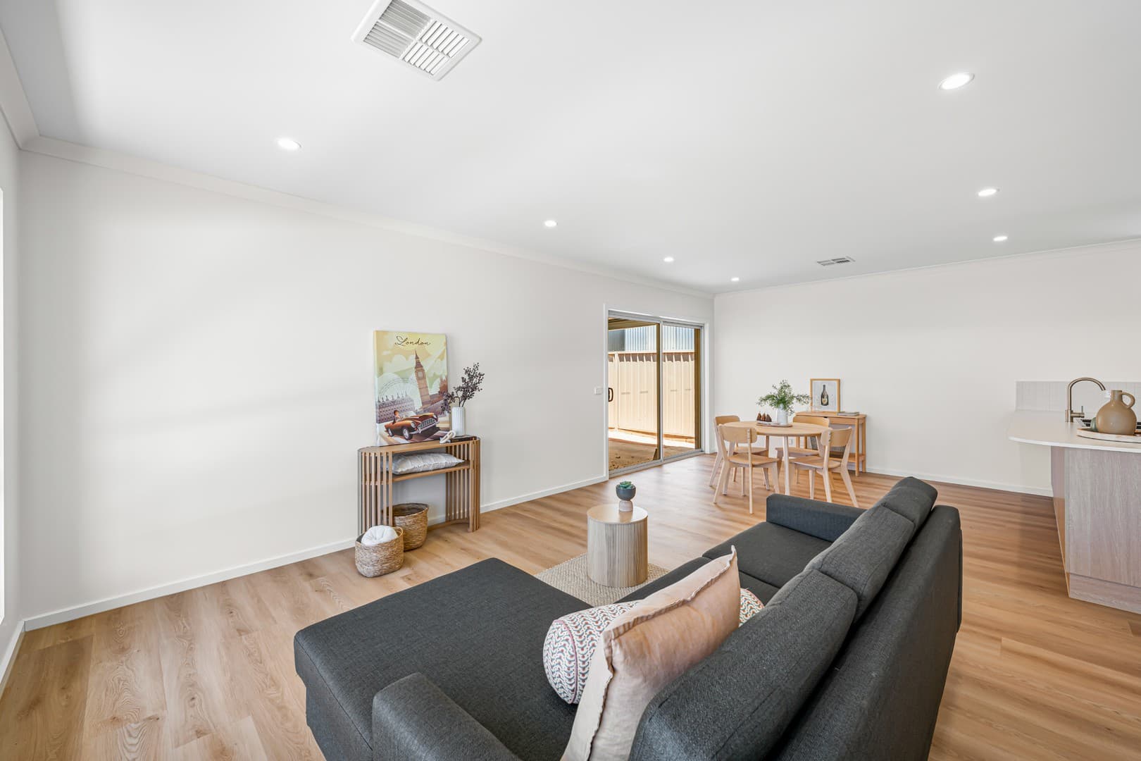 2/4 Mattschoss Lane, Mildura, VIC 3500, Mildura - Thumbnail 6
