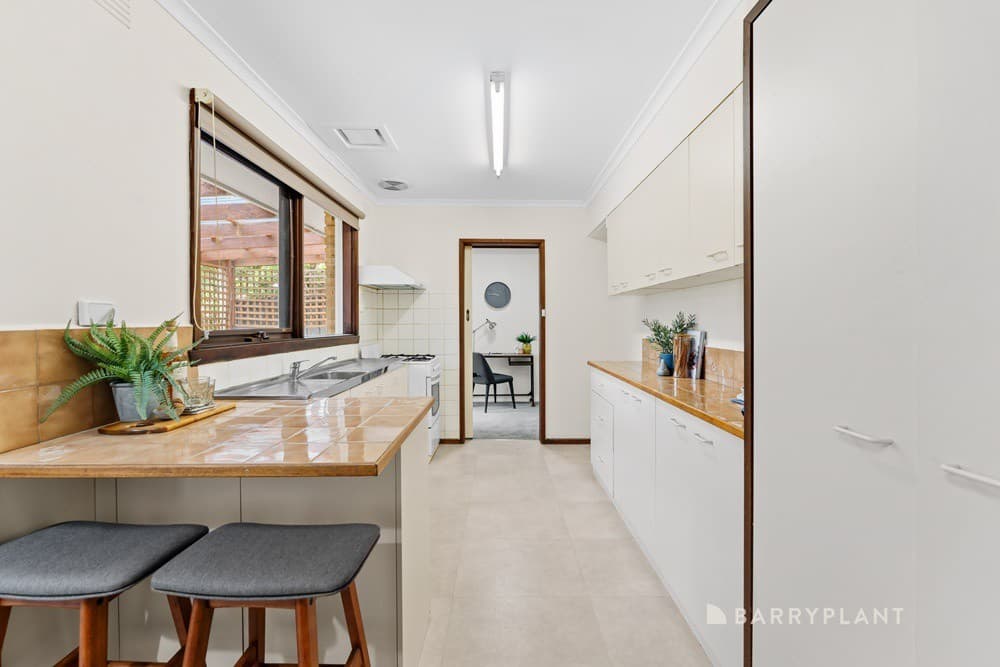 37 Lane Road, Ferntree Gully, VIC 3156, Ferntree Gully - Thumbnail 3