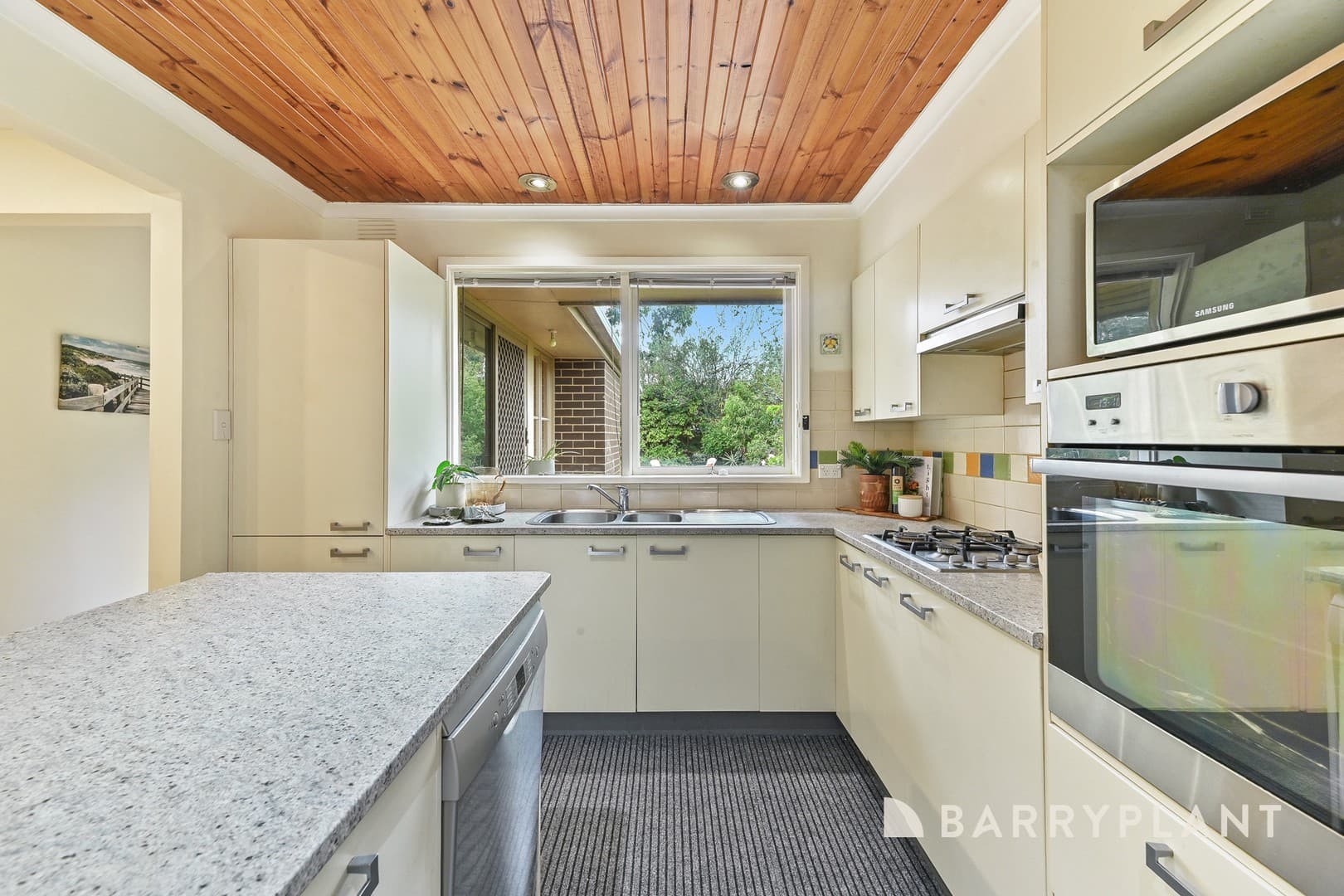 63 Sylphide Way, Wantirna South, VIC 3152, Wantirna South - Thumbnail 3