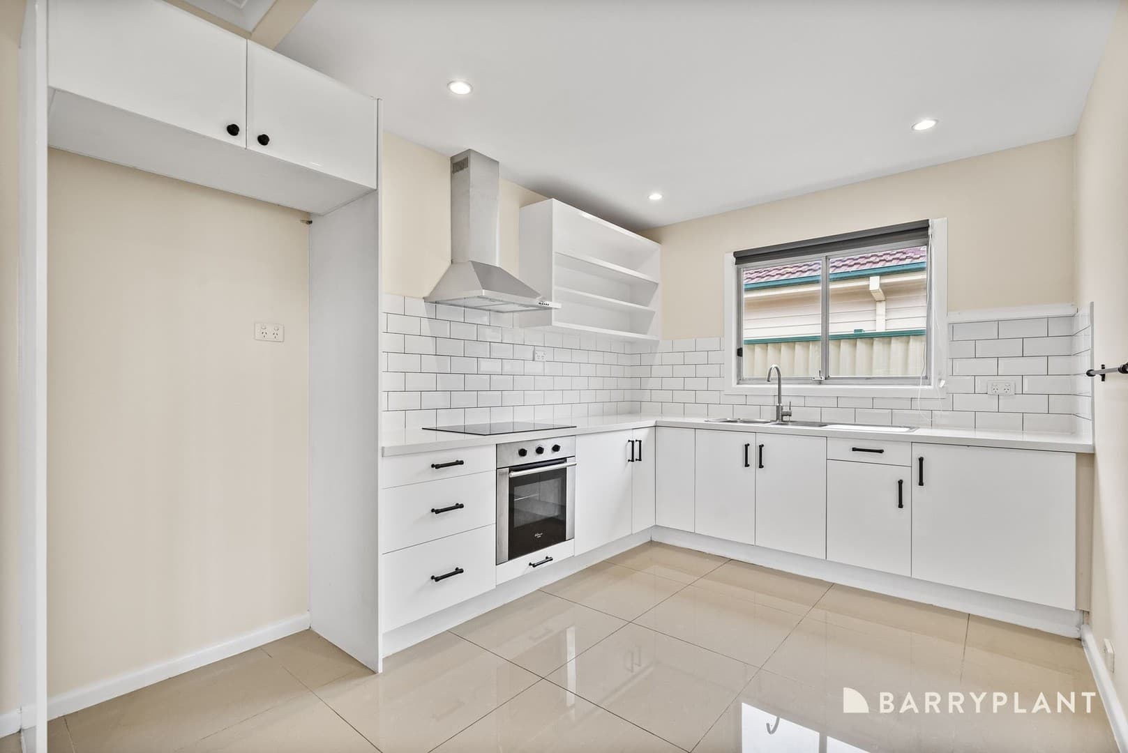 1/4 Godfrey Avenue, Sunshine North, VIC 3020, Sunshine North - Thumbnail 3