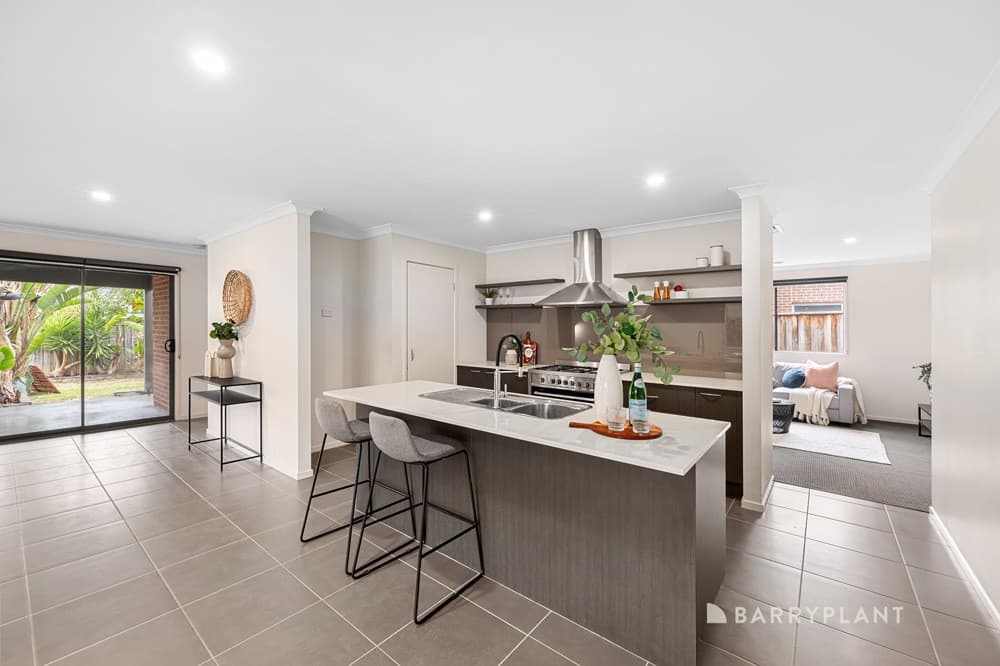 7 Coolibah Street, Doreen, VIC 3754, Doreen - Thumbnail 2