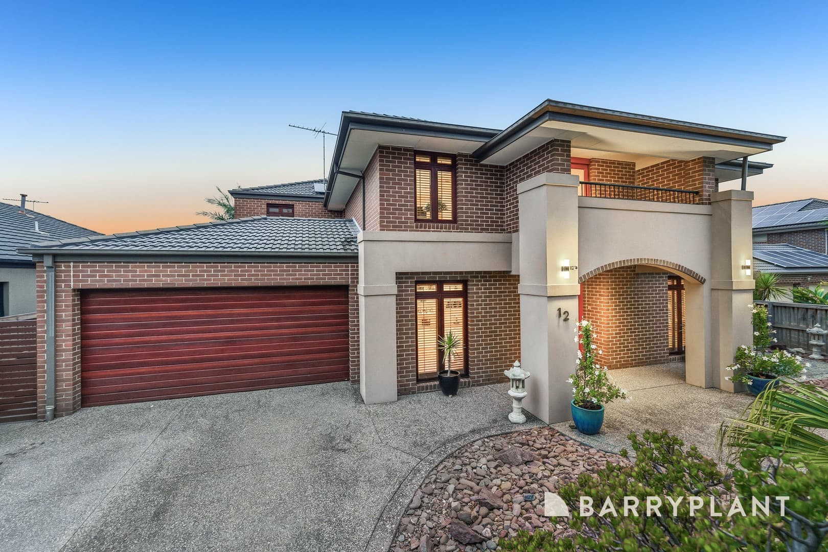 12 Middleton Grove, Berwick, VIC 3806, Berwick - Thumbnail 2