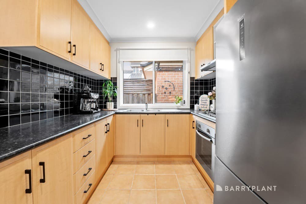 1/9 Wiltshire Avenue, Bayswater, VIC 3153, Bayswater - Thumbnail 3