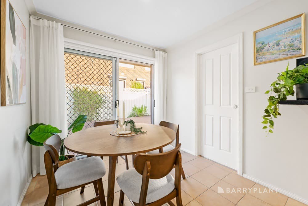 1/9 Wiltshire Avenue, Bayswater, VIC 3153, Bayswater - Thumbnail 4