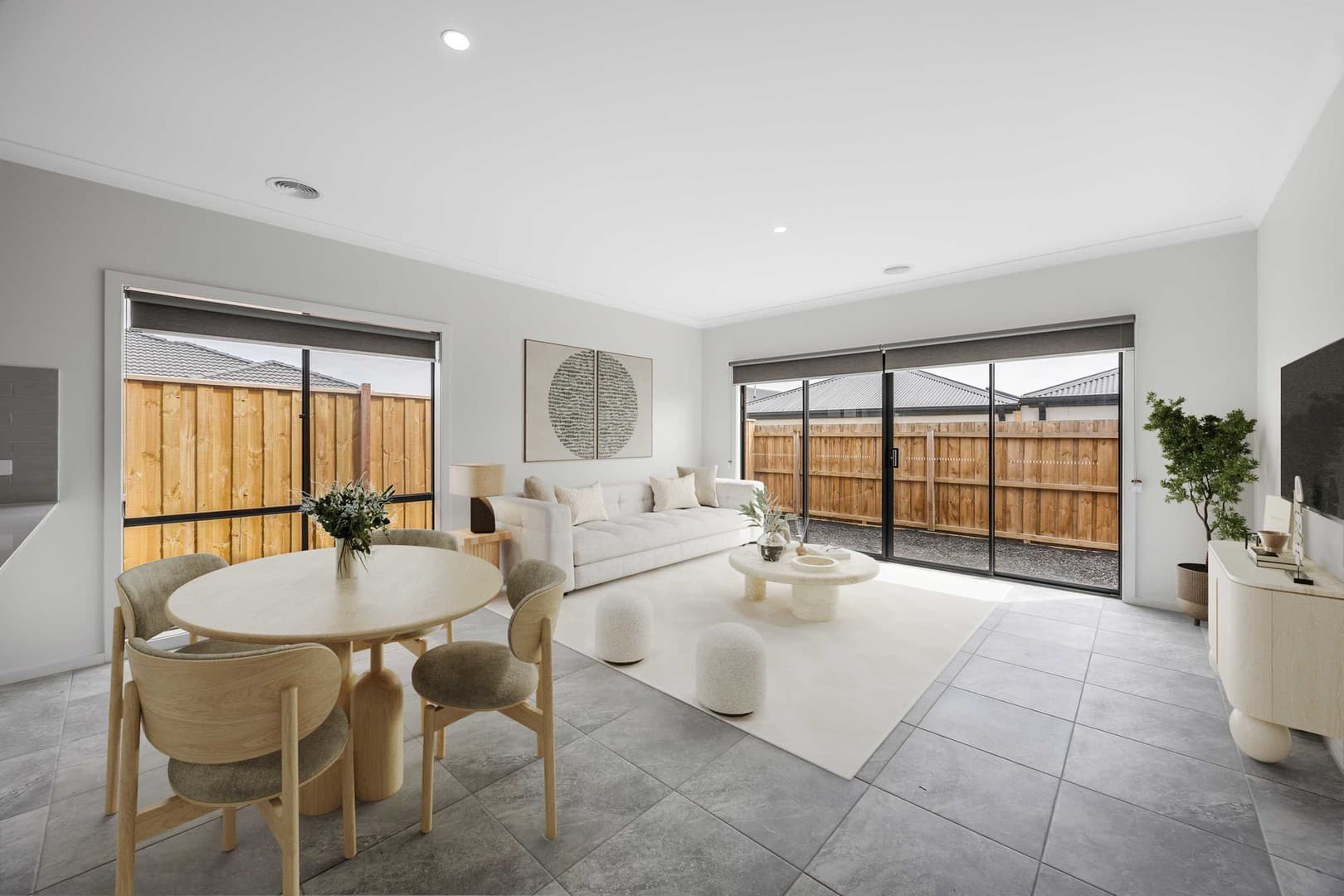18 Thyme Crescent, Fraser Rise, VIC 3336, Fraser Rise - Thumbnail 2