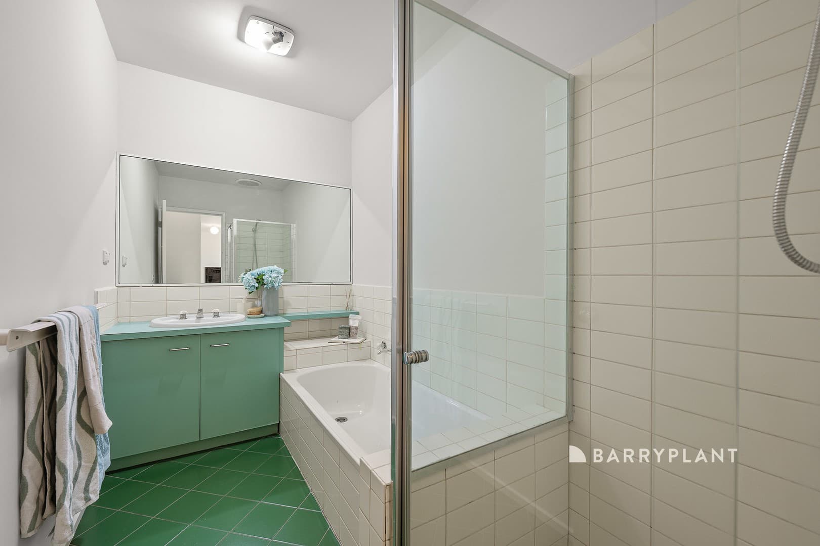 2/2 Shrives Road, Narre Warren, VIC 3805, Narre Warren - Thumbnail 5