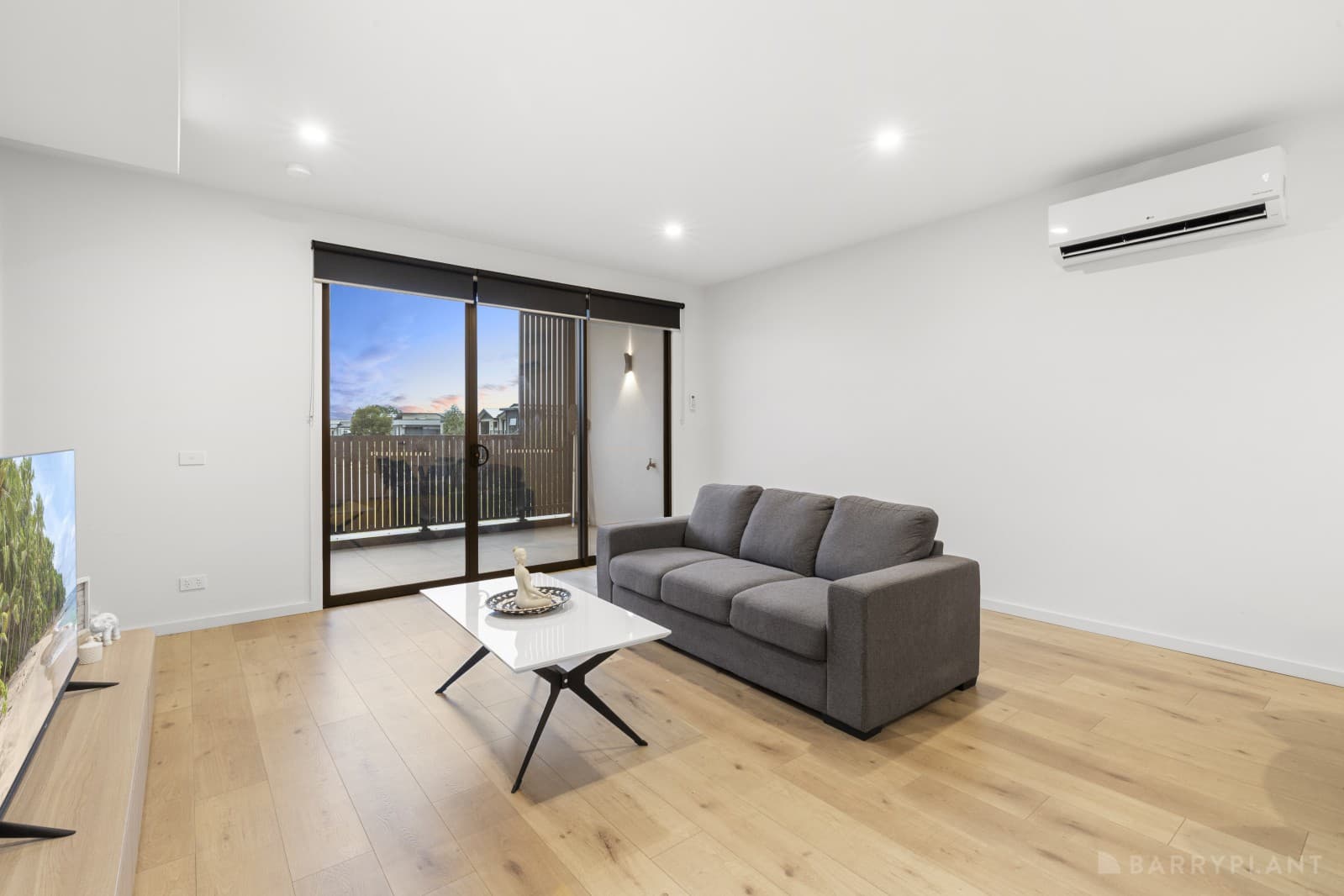 67 Calibre Retreat, Keysborough, VIC 3173, Keysborough - Thumbnail 2