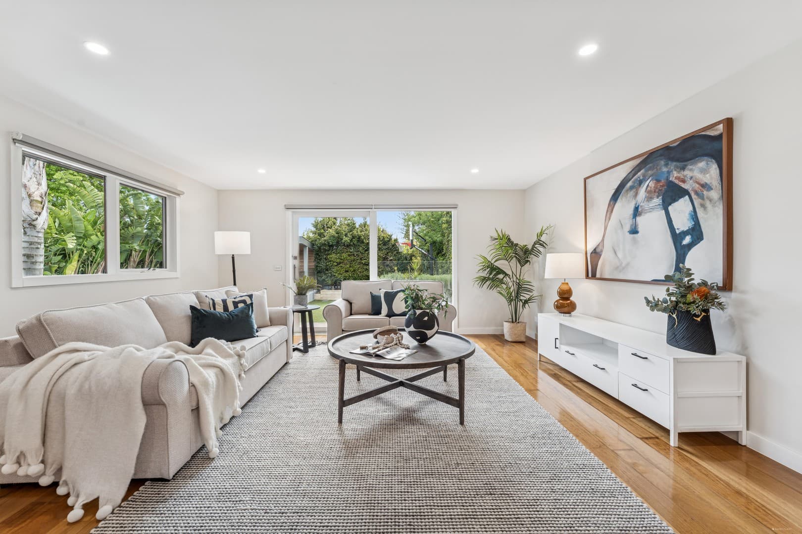 10 Evandale Avenue, Nunawading, VIC 3131, Nunawading - Thumbnail 3