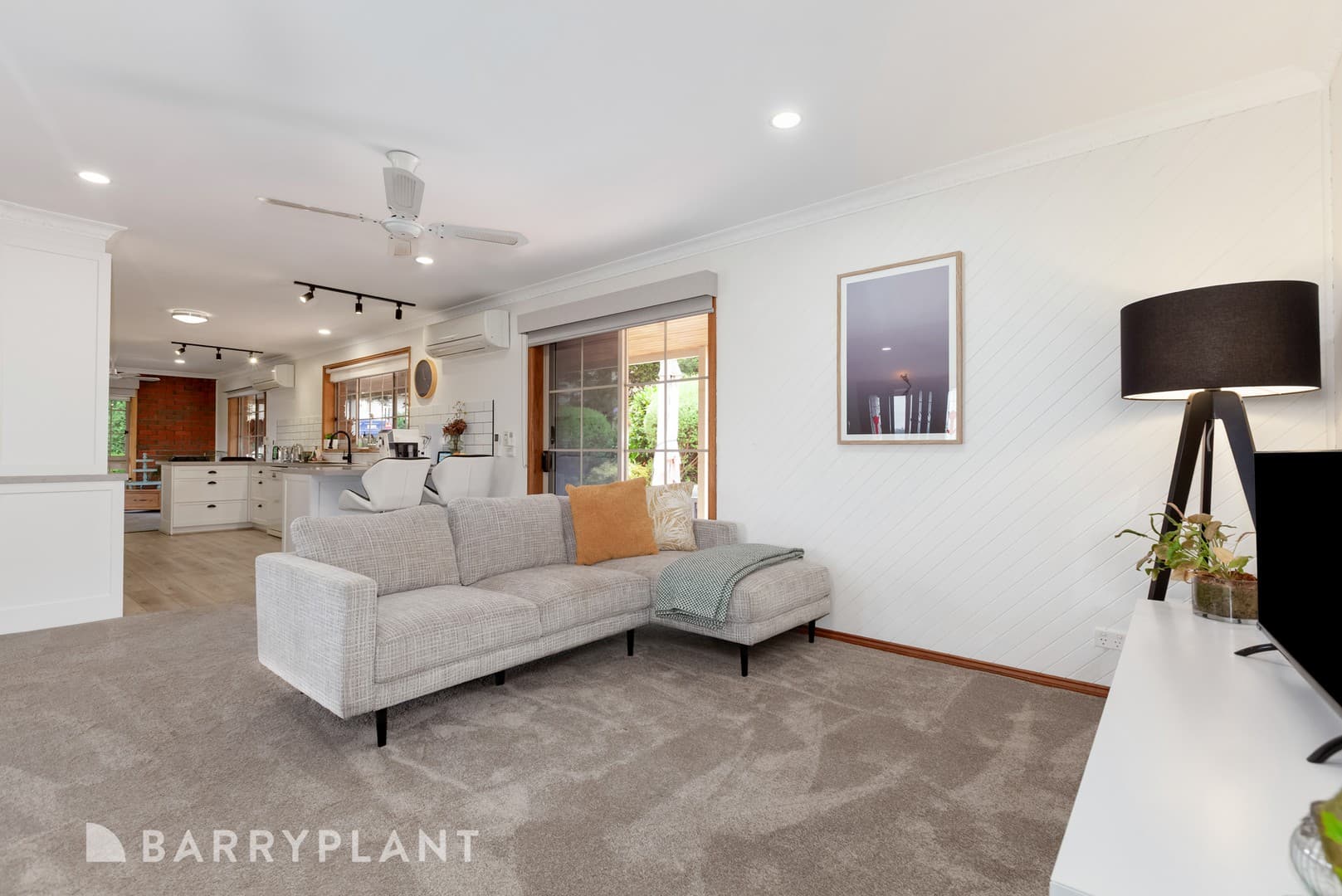 6 Mcdonald Drive, Wandong, VIC 3758, Wandong - Thumbnail 4