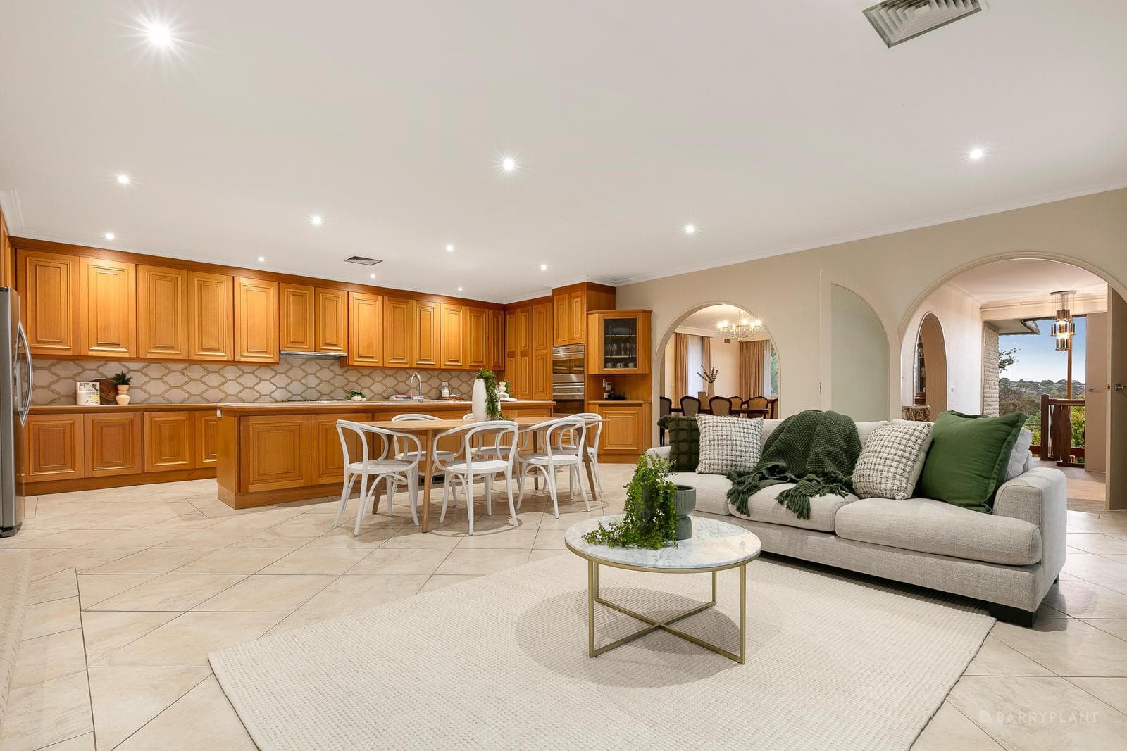 10 Yarraleen Place, Bulleen, VIC 3105, Bulleen - Thumbnail 3