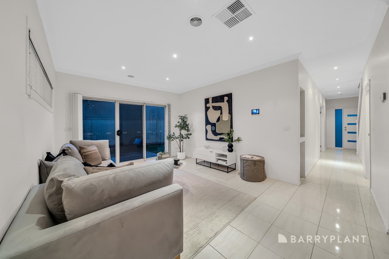 37 Dunkirk Drive, Point Cook, VIC 3030, Point Cook - Thumbnail 4