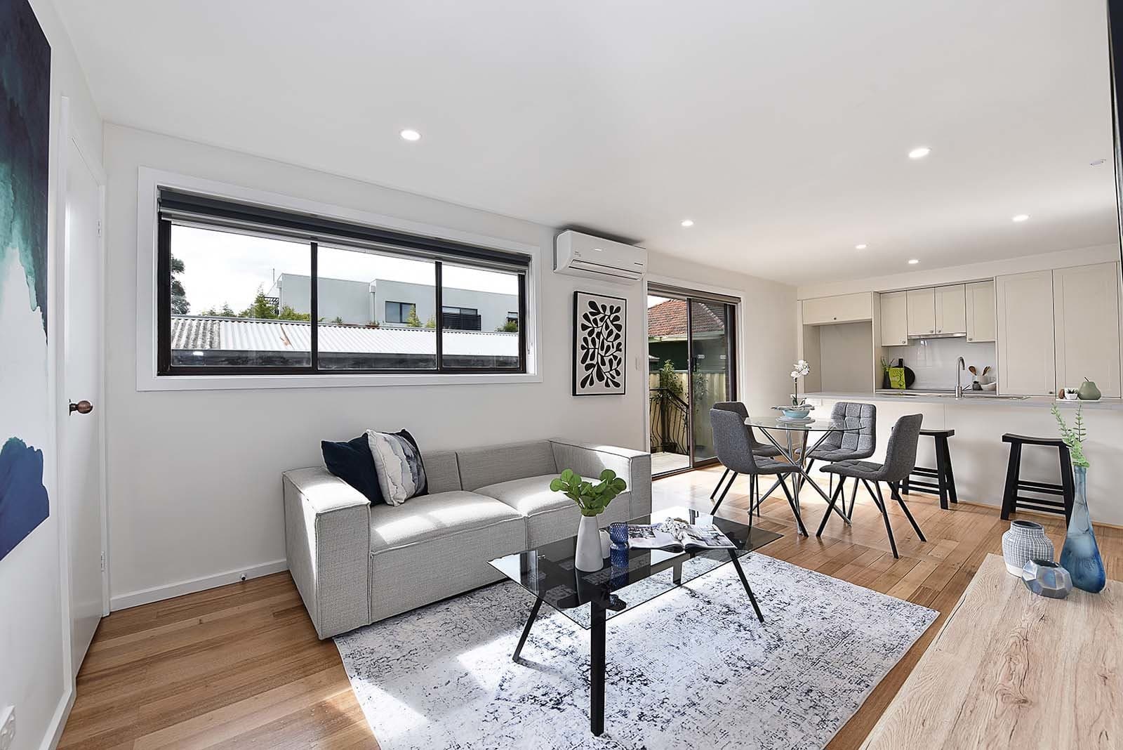 2/24 Henty Street, Reservoir, VIC 3073, Reservoir - Thumbnail 2