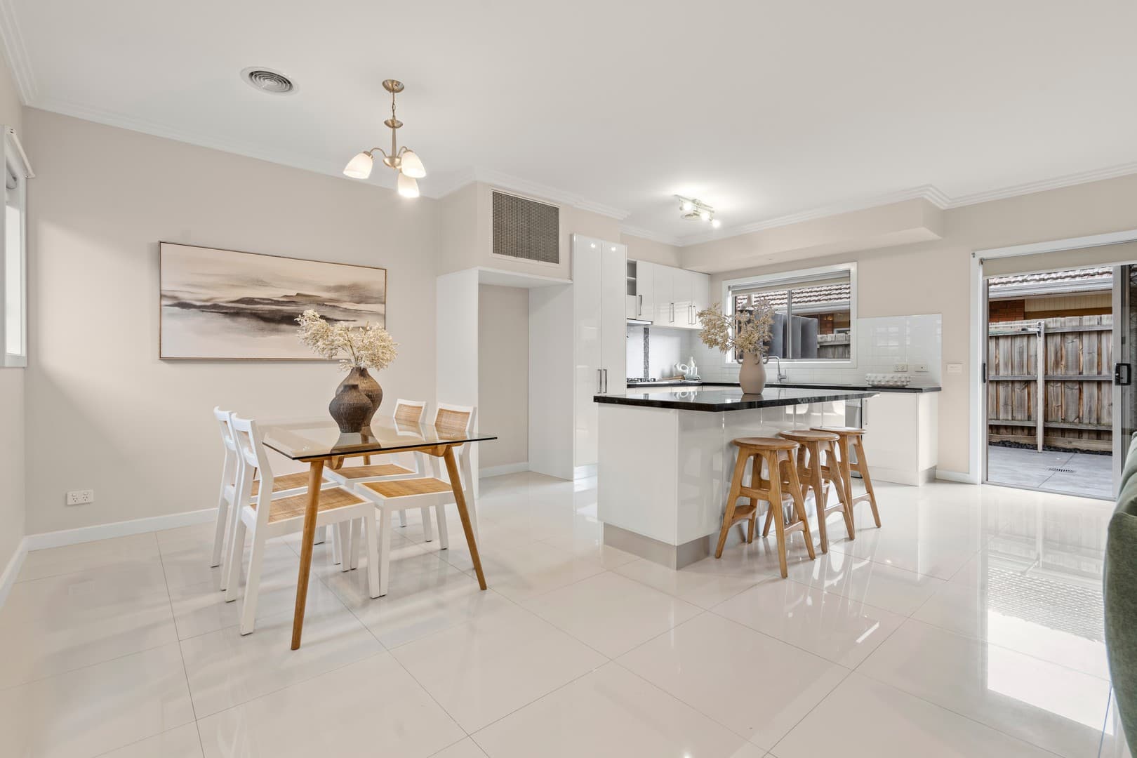 2/60 Bowes Avenue, Airport West, VIC 3042, Airport West - Thumbnail 3