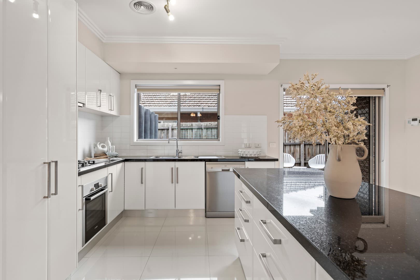 2/60 Bowes Avenue, Airport West, VIC 3042, Airport West - Thumbnail 4