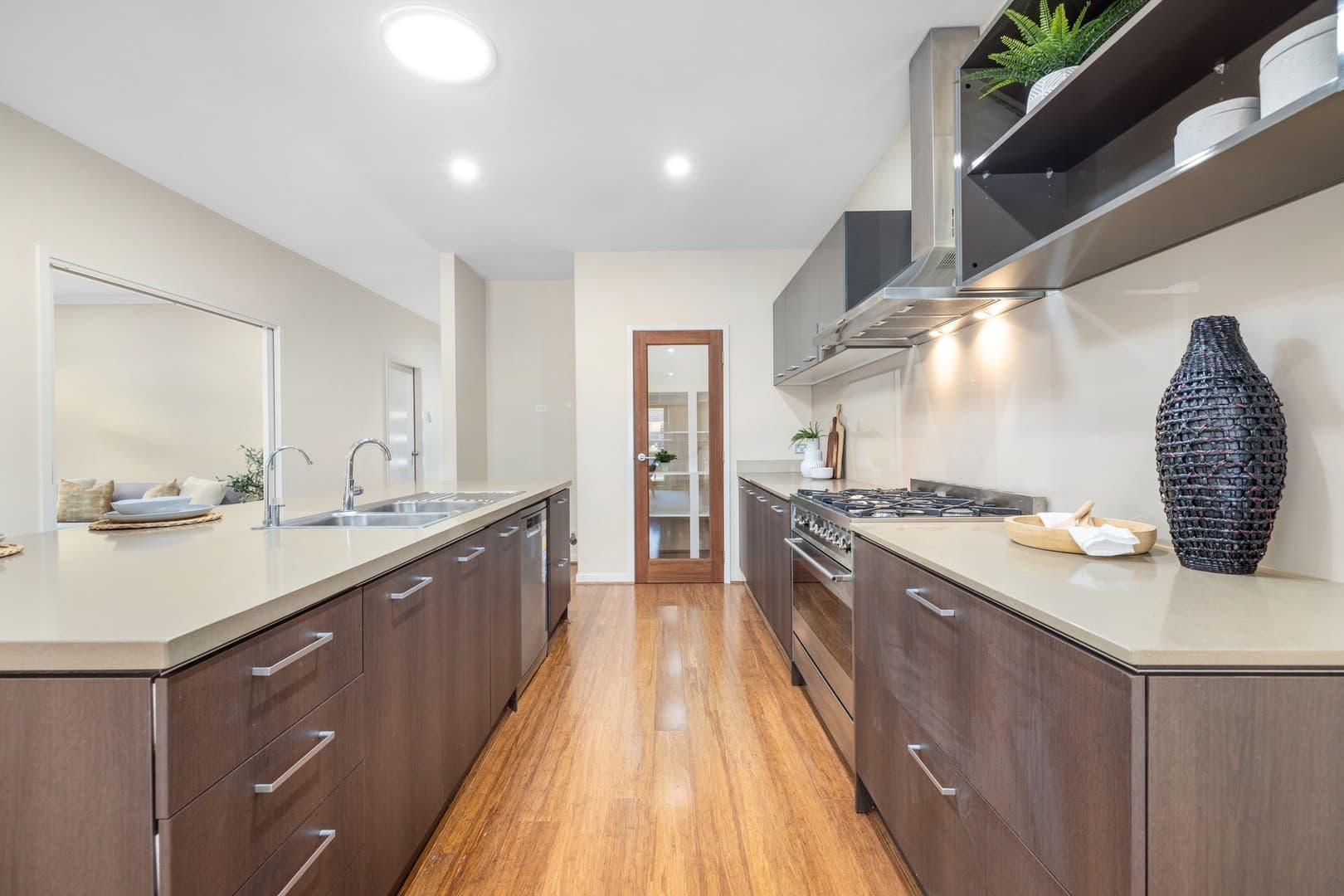 10 Finlay Drive, Williams Landing, VIC 3027, Williams Landing - Thumbnail 4