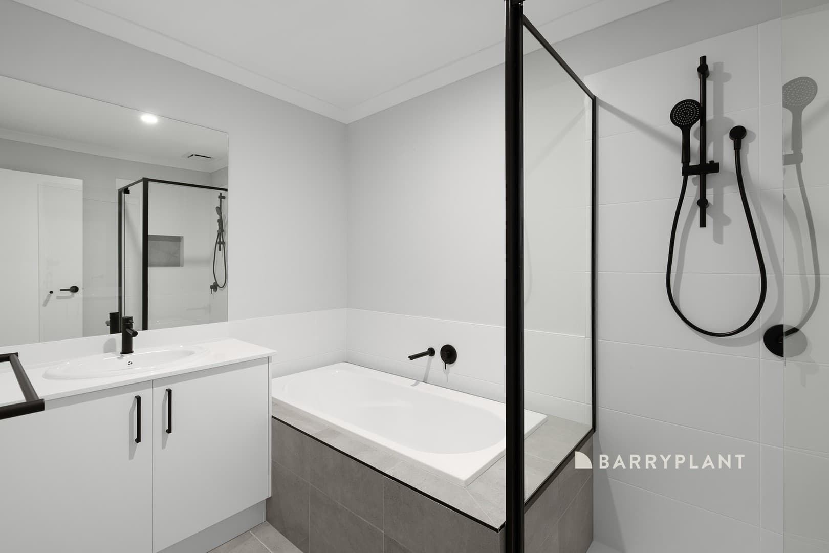 12 Gardiner Street, Pakenham, VIC 3810, Pakenham - Thumbnail 8