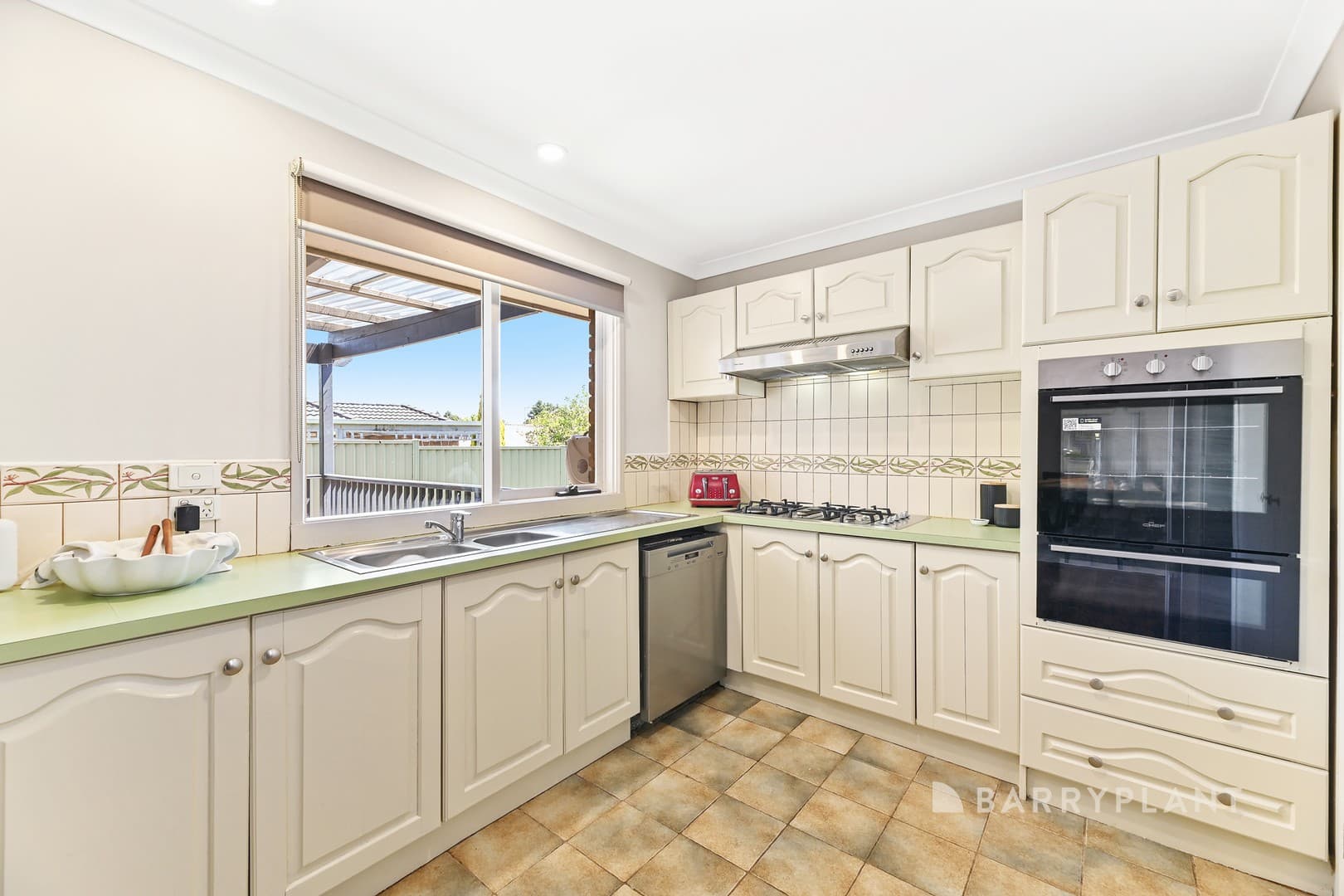 24 St Boswells Avenue, Berwick, VIC 3806, Berwick - Thumbnail 7