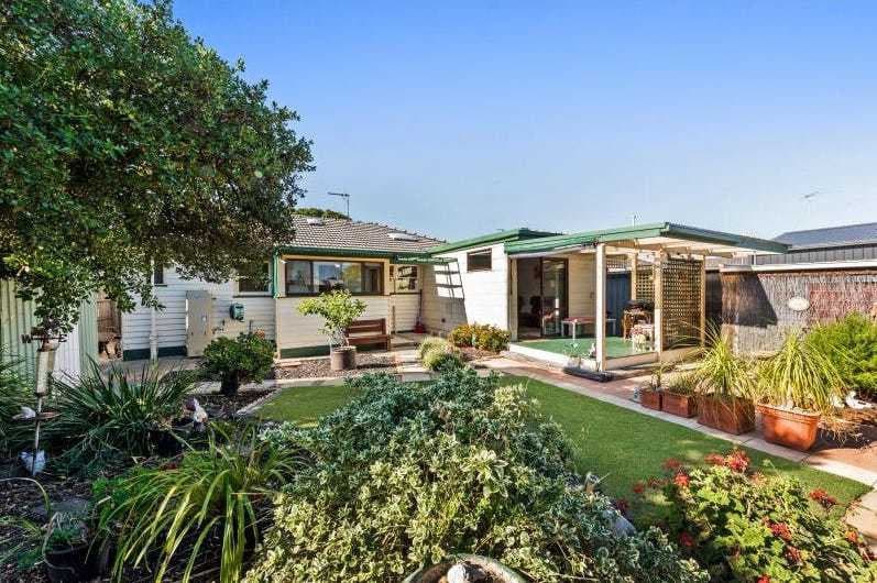 20 Dorward Avenue, Newcomb, VIC 3219, Newcomb - Thumbnail 3