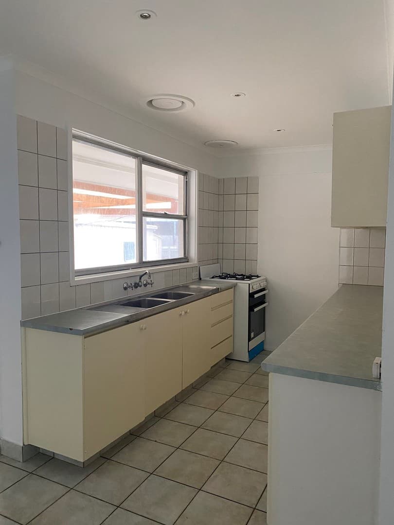2 Garvoc Court, Meadow Heights, VIC 3048, Meadow Heights - Thumbnail 3