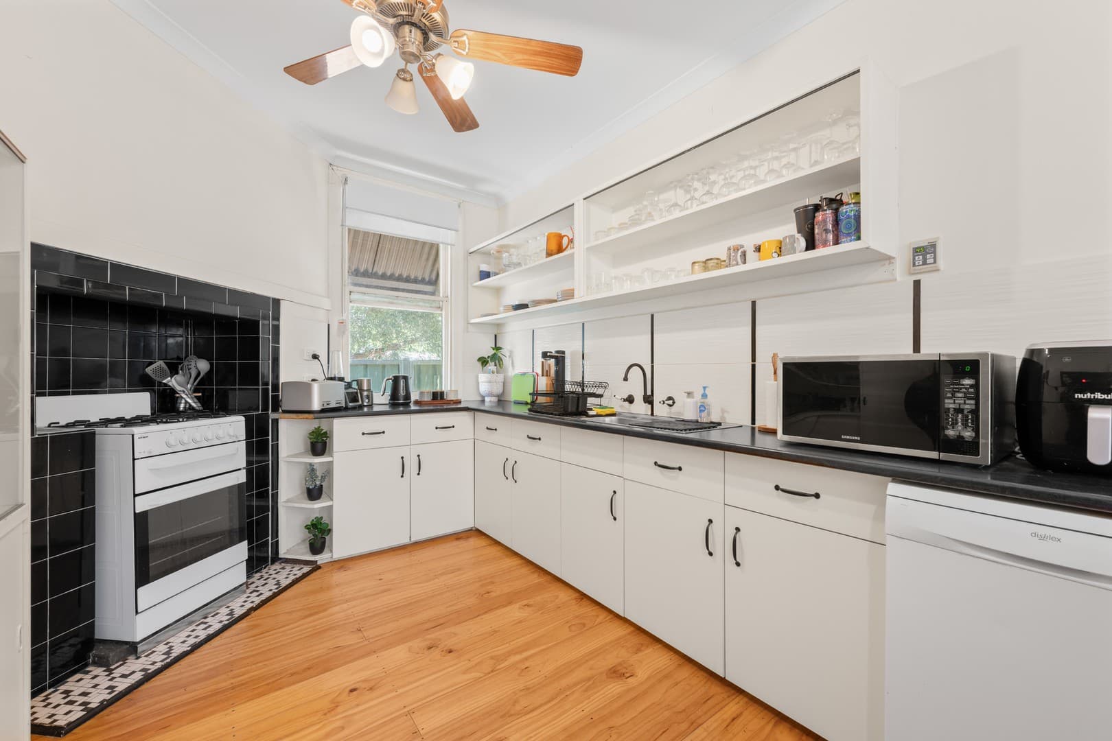 163 Magnolia Avenue, Mildura, VIC 3500, Mildura - Thumbnail 6