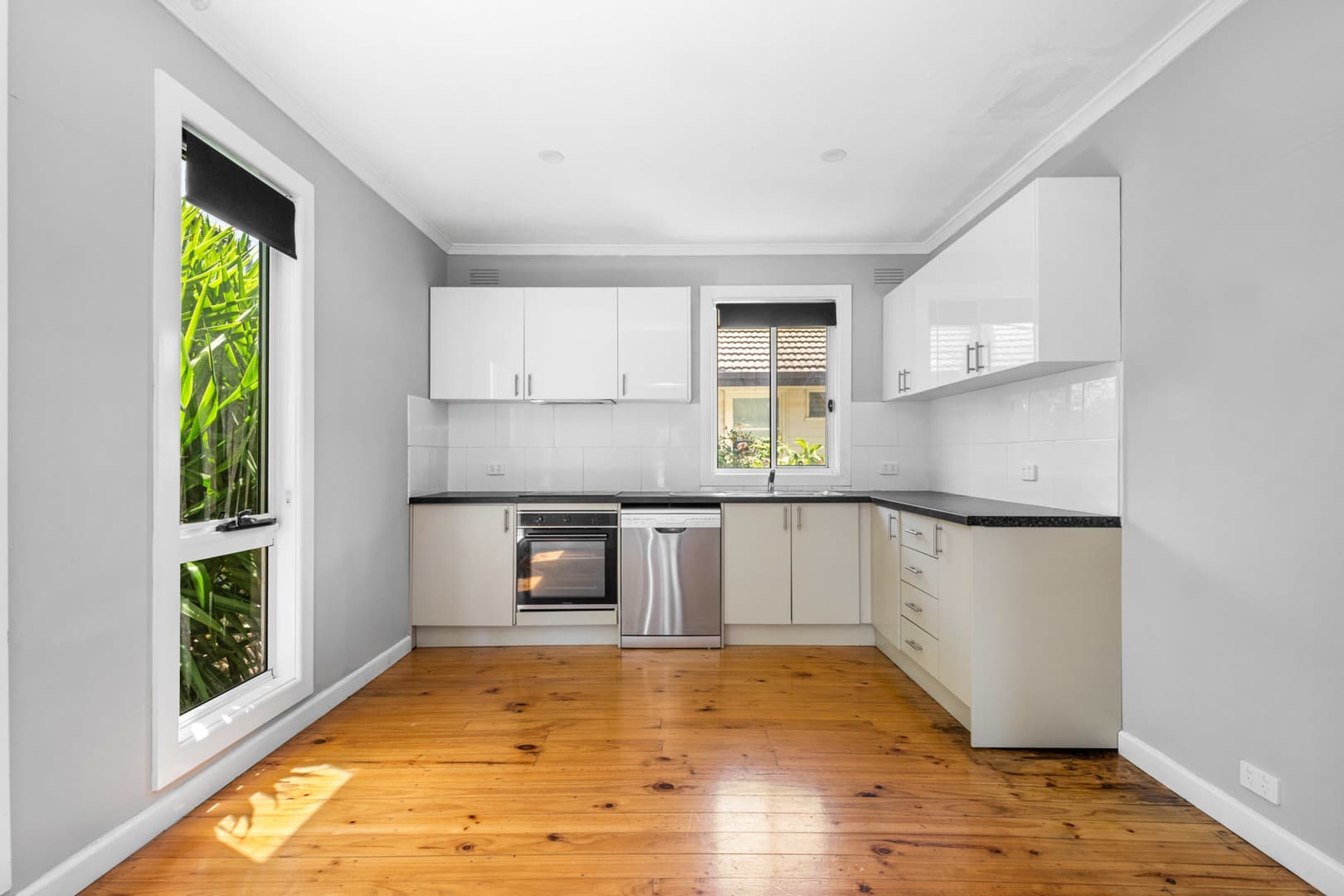 21 Swallow Crescent, Norlane, VIC 3214, Norlane - Thumbnail 2
