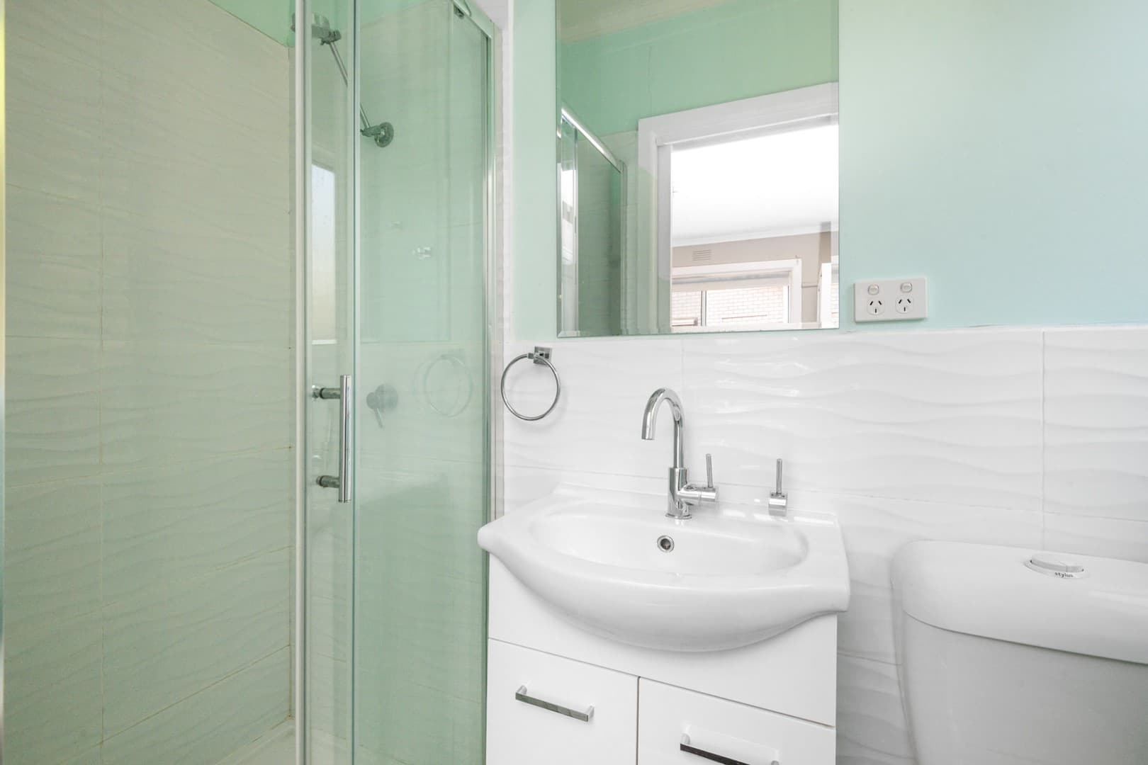 21 Swallow Crescent, Norlane, VIC 3214, Norlane - Thumbnail 5