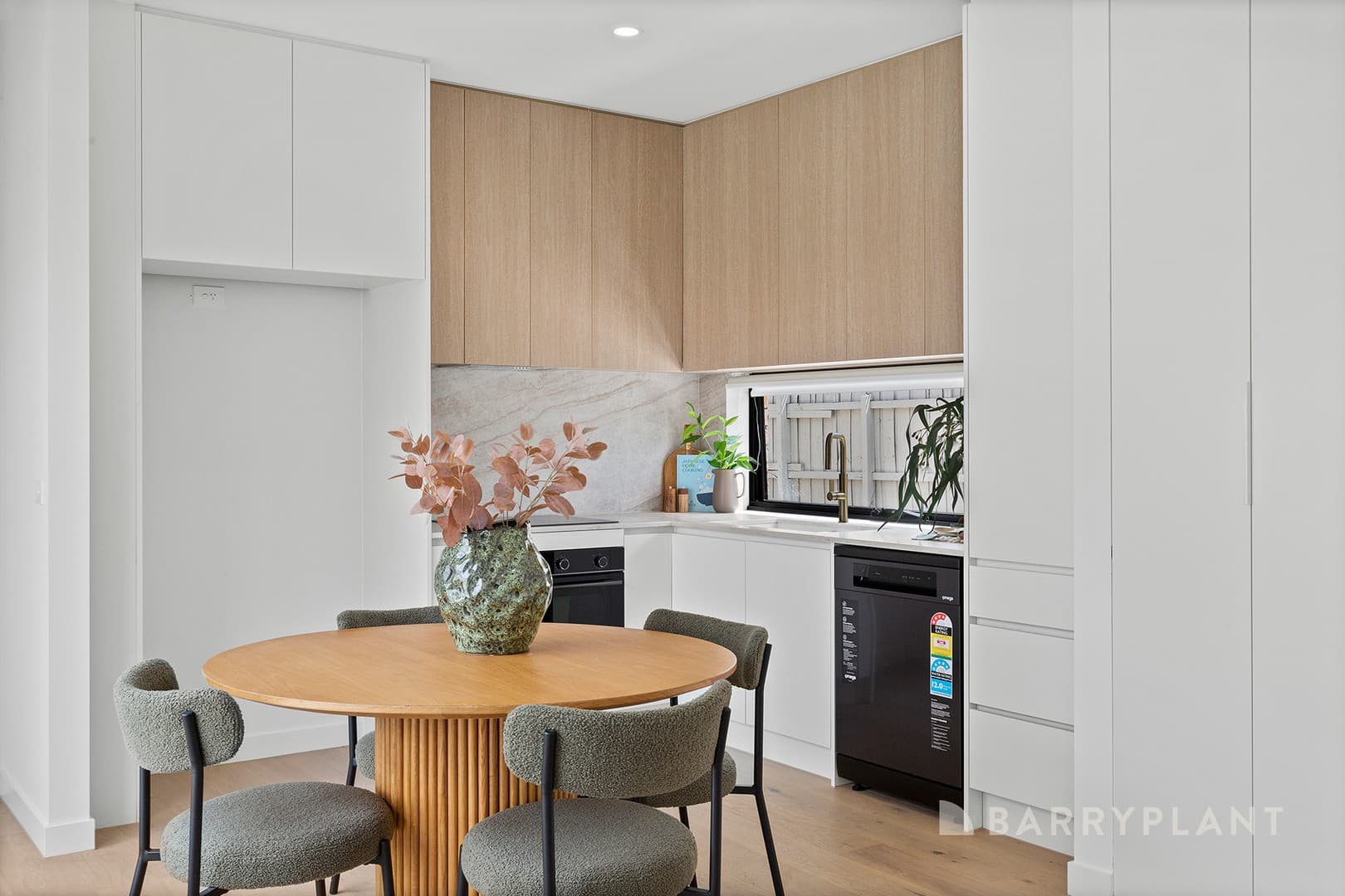 2/79 Kent Road, Pascoe Vale, VIC 3044, Pascoe Vale - Thumbnail 2