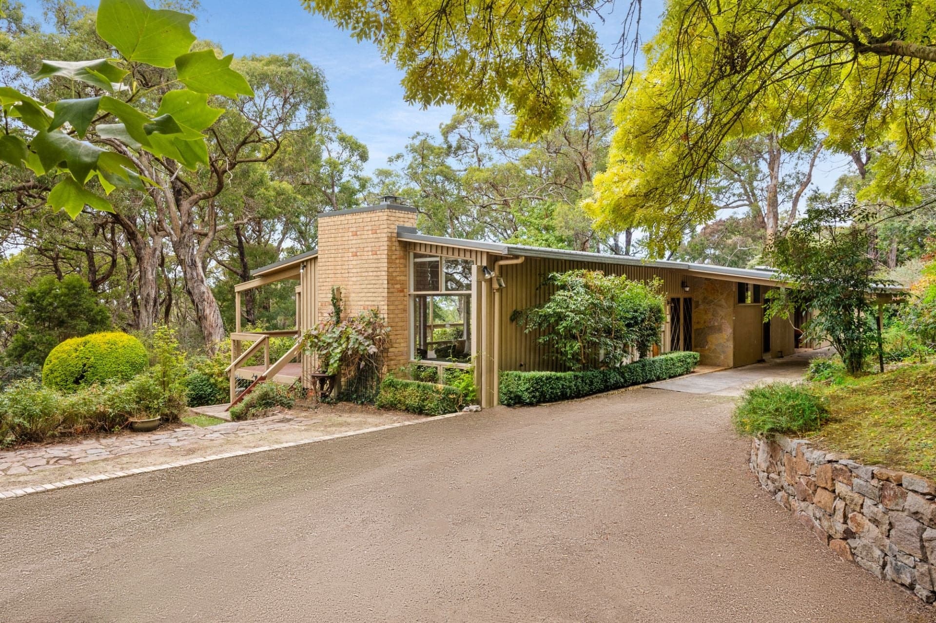 209 Point Leo Road, Inspect, 209 Point Leo Road - Image 1