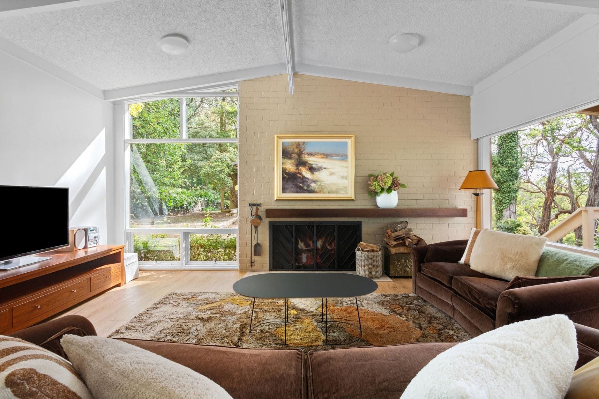 209 Point Leo Road, Inspect, 209 Point Leo Road - Thumbnail 3