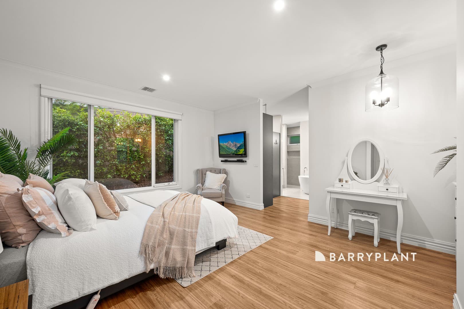 12 Waterside Drive, Drouin, VIC 3818, Drouin - Thumbnail 3