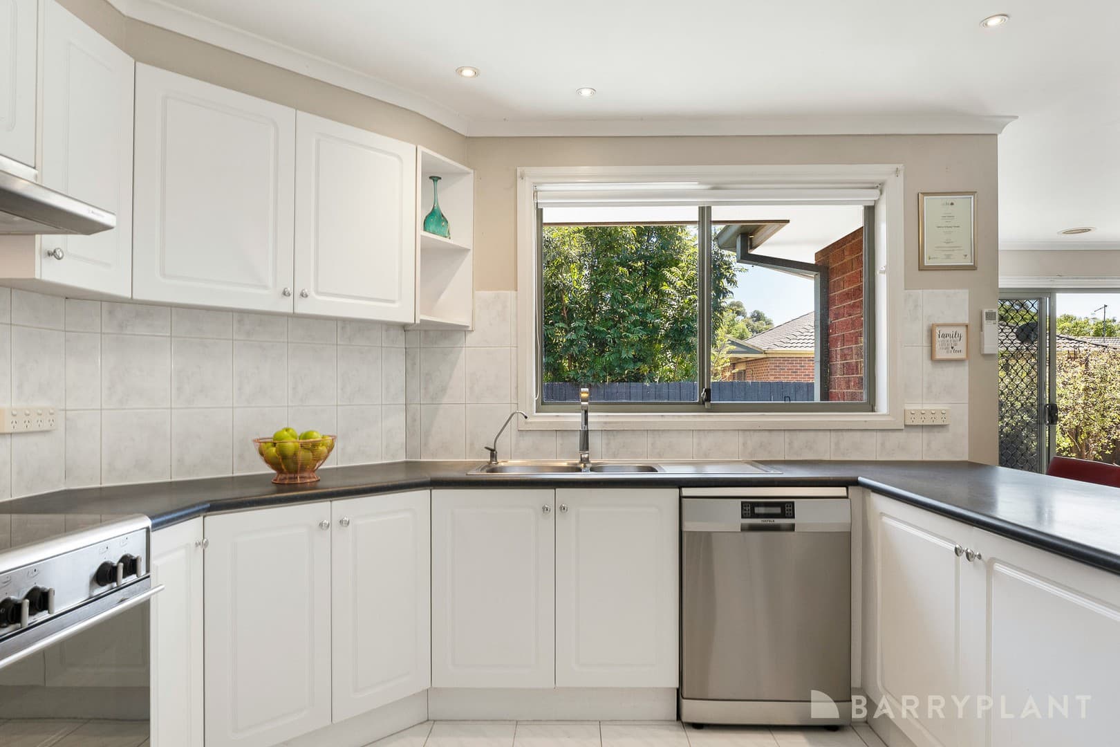 4 Dunraven Court, Narre Warren, VIC 3805, Narre Warren - Thumbnail 3